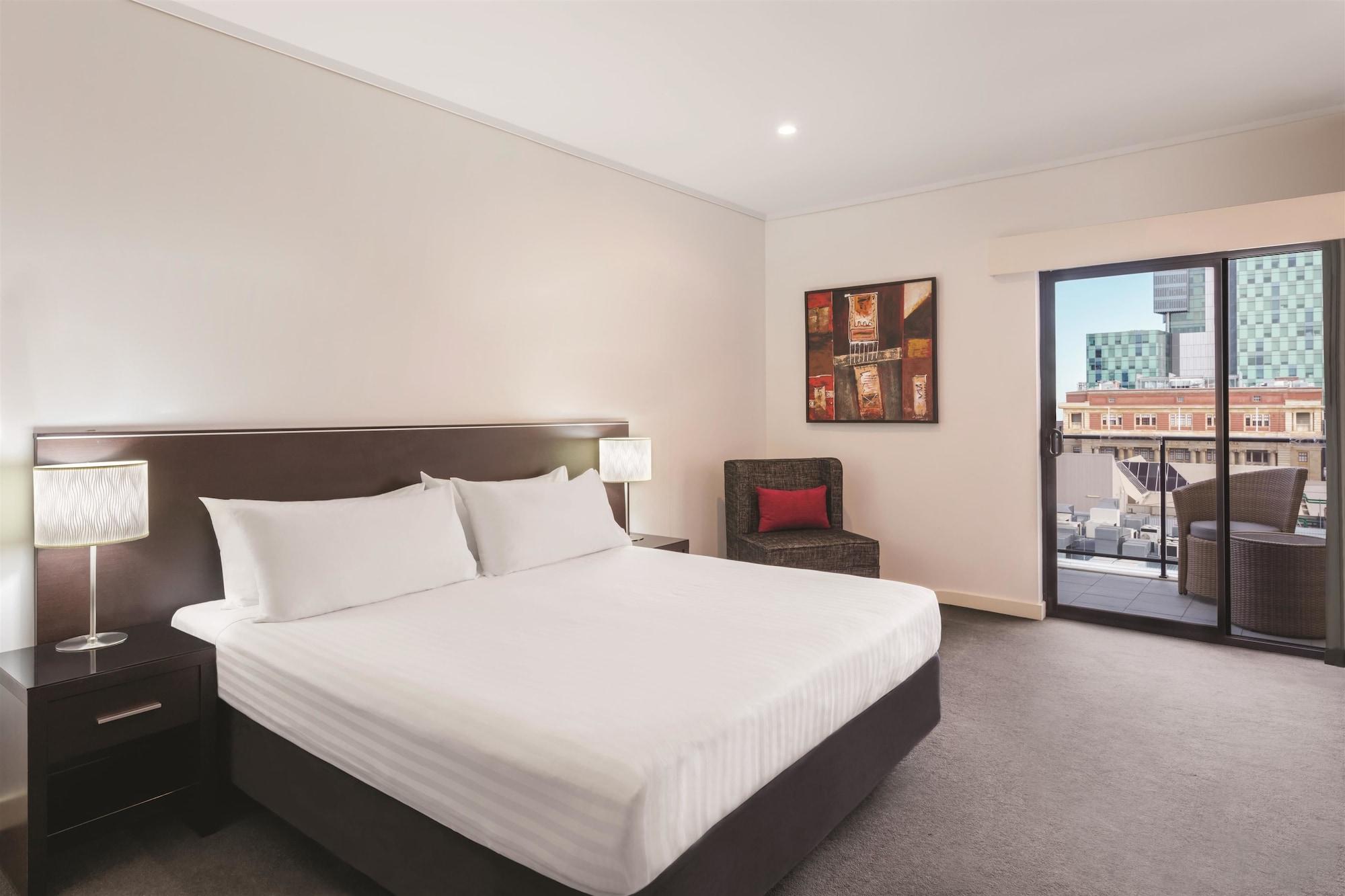 Adina Apartment Hotel Perth Barrack Plaza Екстер'єр фото