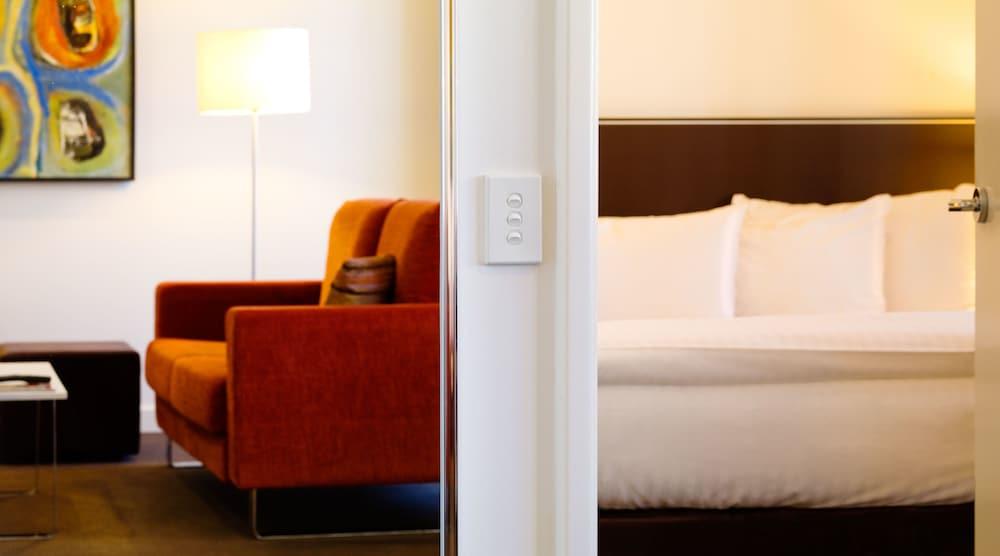 Adina Apartment Hotel Perth Barrack Plaza Екстер'єр фото