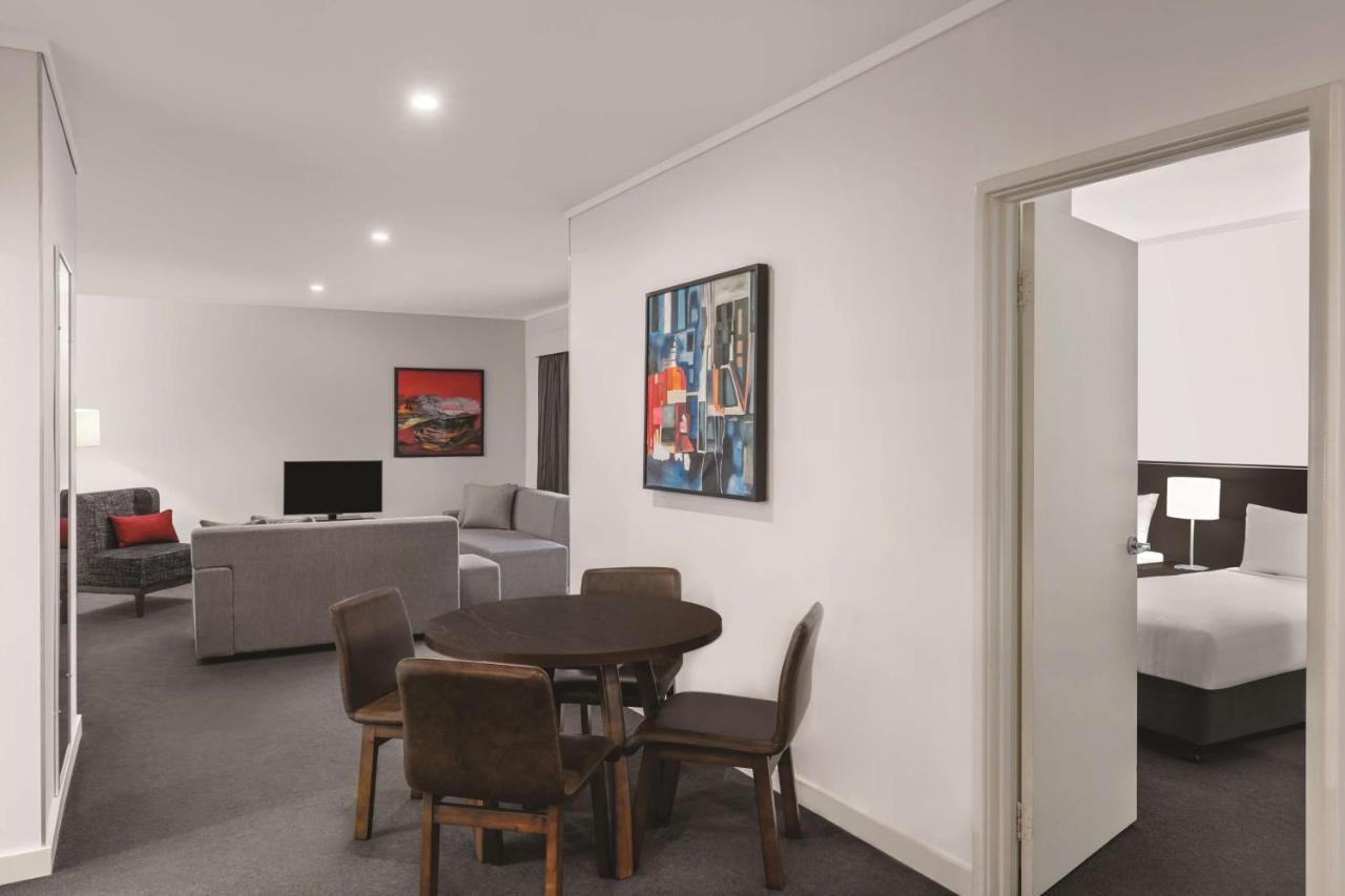 Adina Apartment Hotel Perth Barrack Plaza Екстер'єр фото