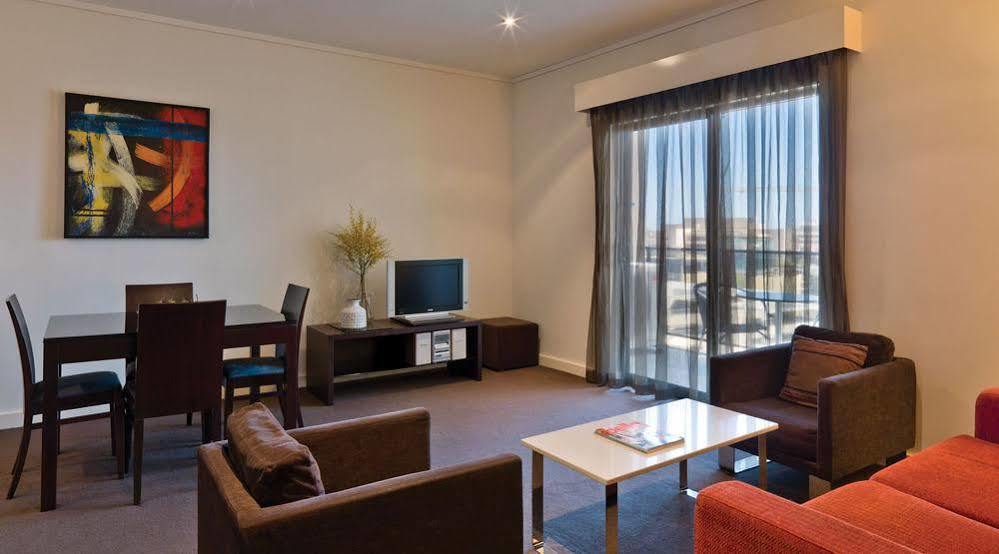 Adina Apartment Hotel Perth Barrack Plaza Екстер'єр фото