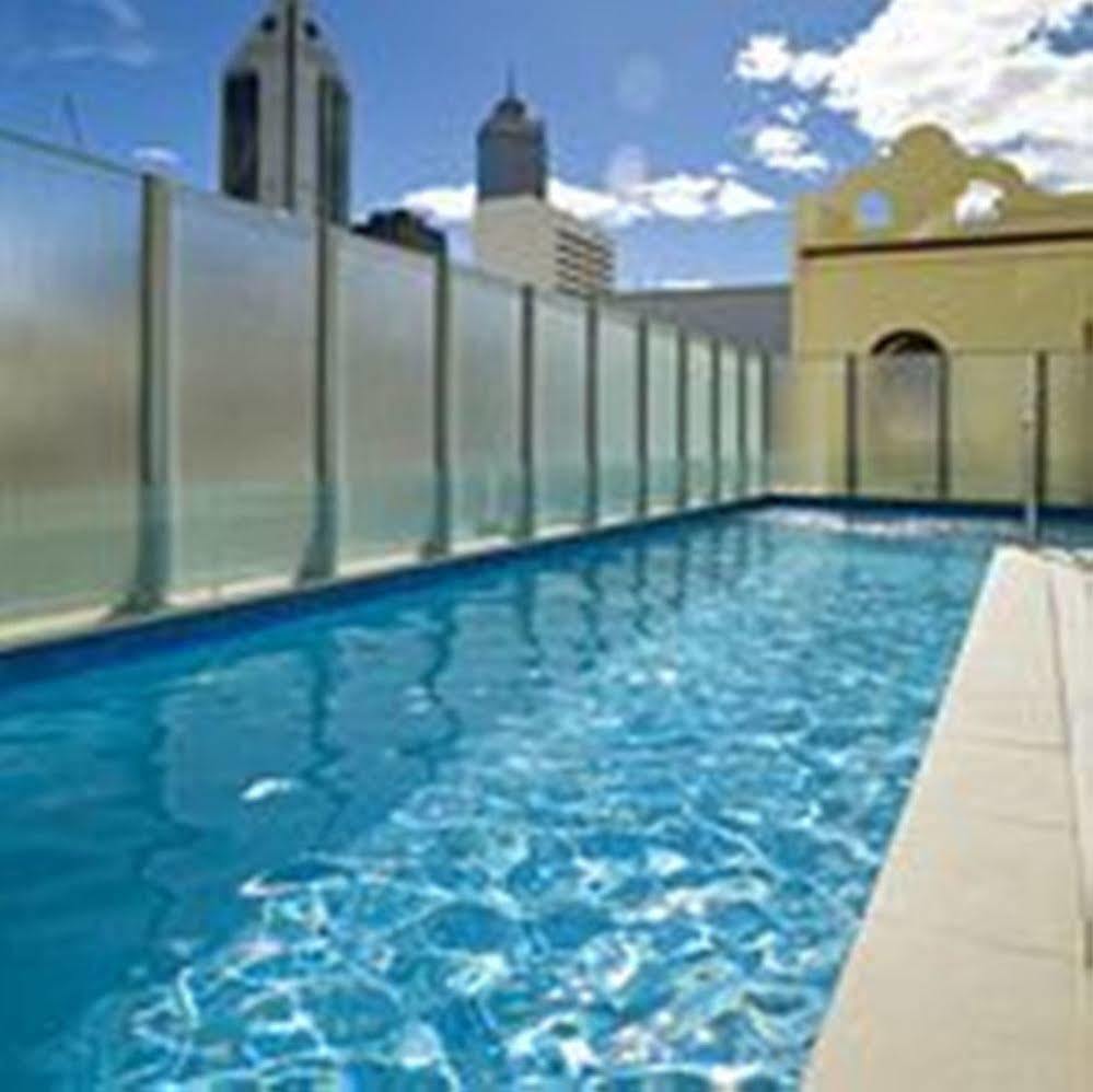 Adina Apartment Hotel Perth Barrack Plaza Екстер'єр фото