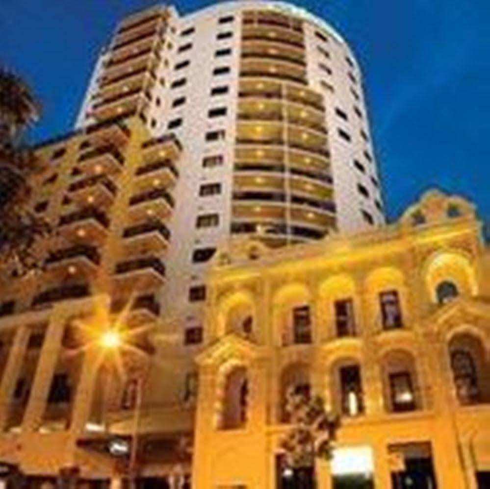 Adina Apartment Hotel Perth Barrack Plaza Екстер'єр фото