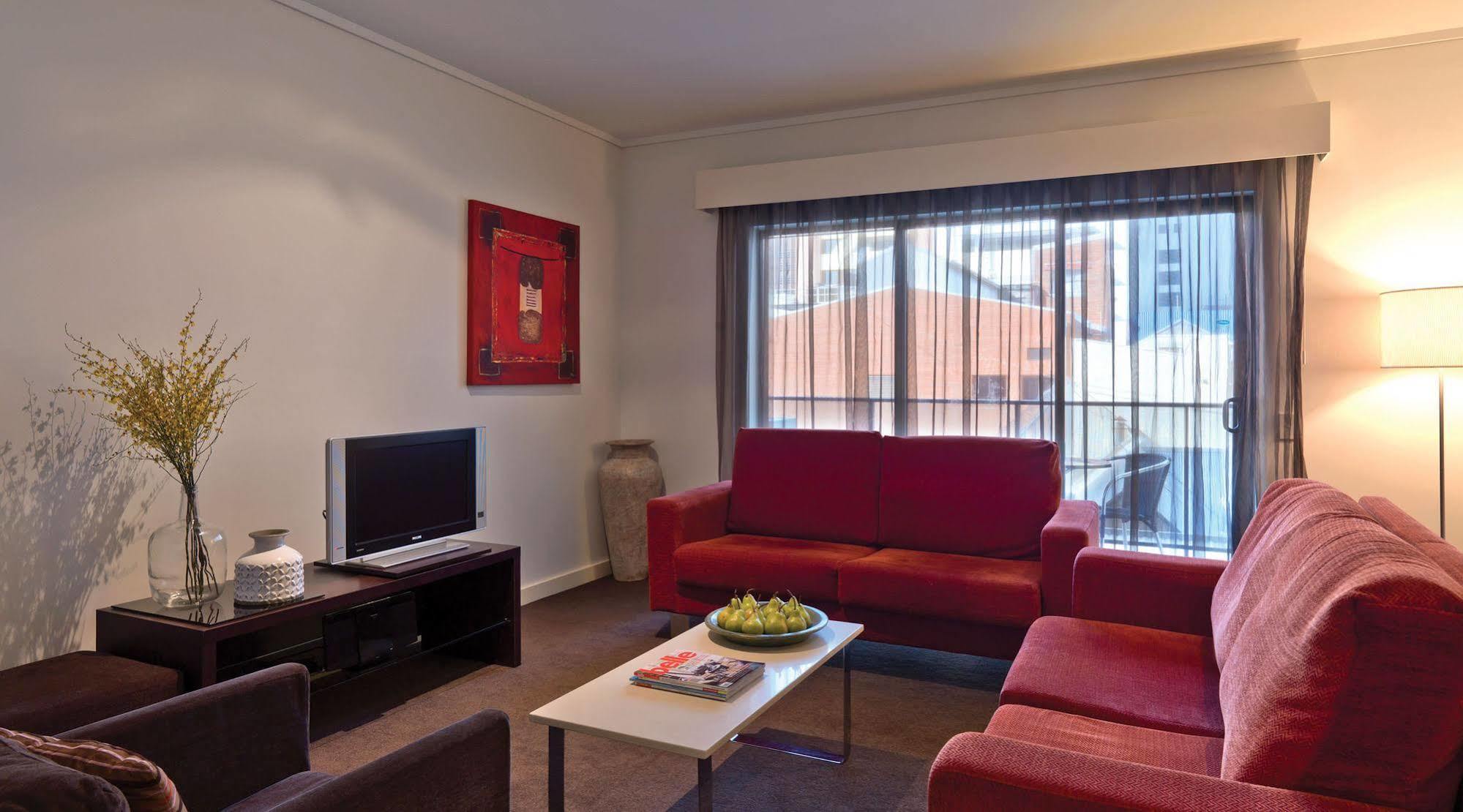 Adina Apartment Hotel Perth Barrack Plaza Екстер'єр фото